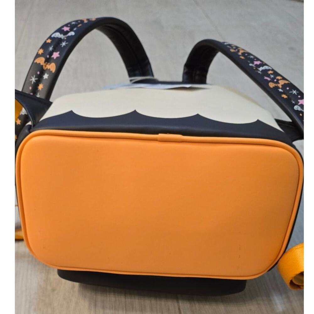 Loungefly Disney Parks halloween Cutie Ghist Minnie Mouse with black Cat mini - Picture 5 of 11